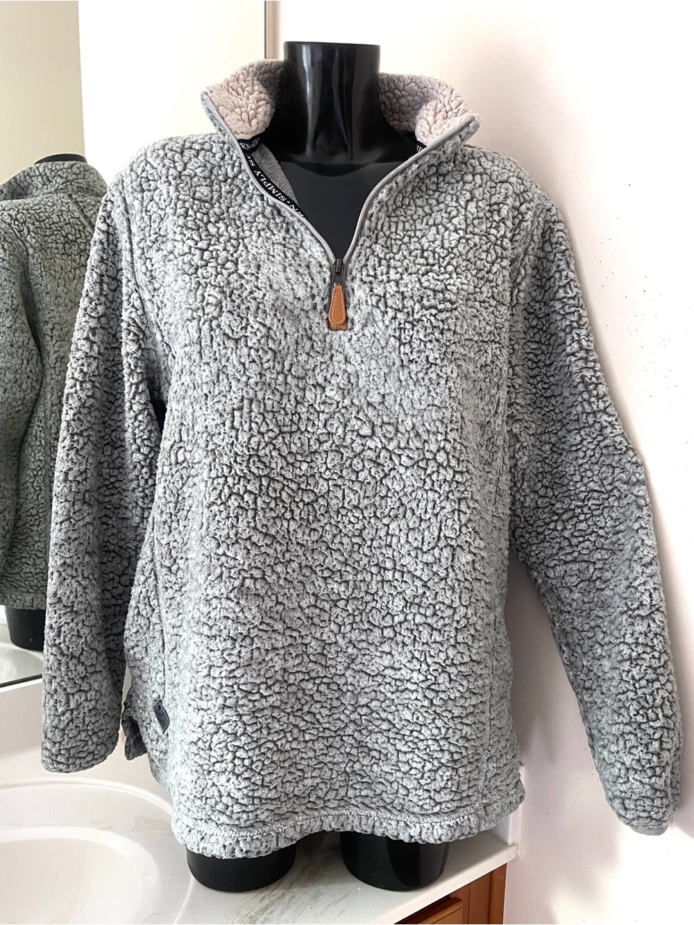 SIMPLY SOUTHERN Women’s Fleece Sweater LARGE gray Pullover Top Sz L